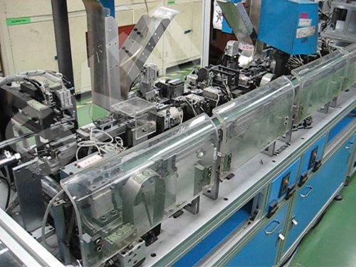 電子元件全自動機